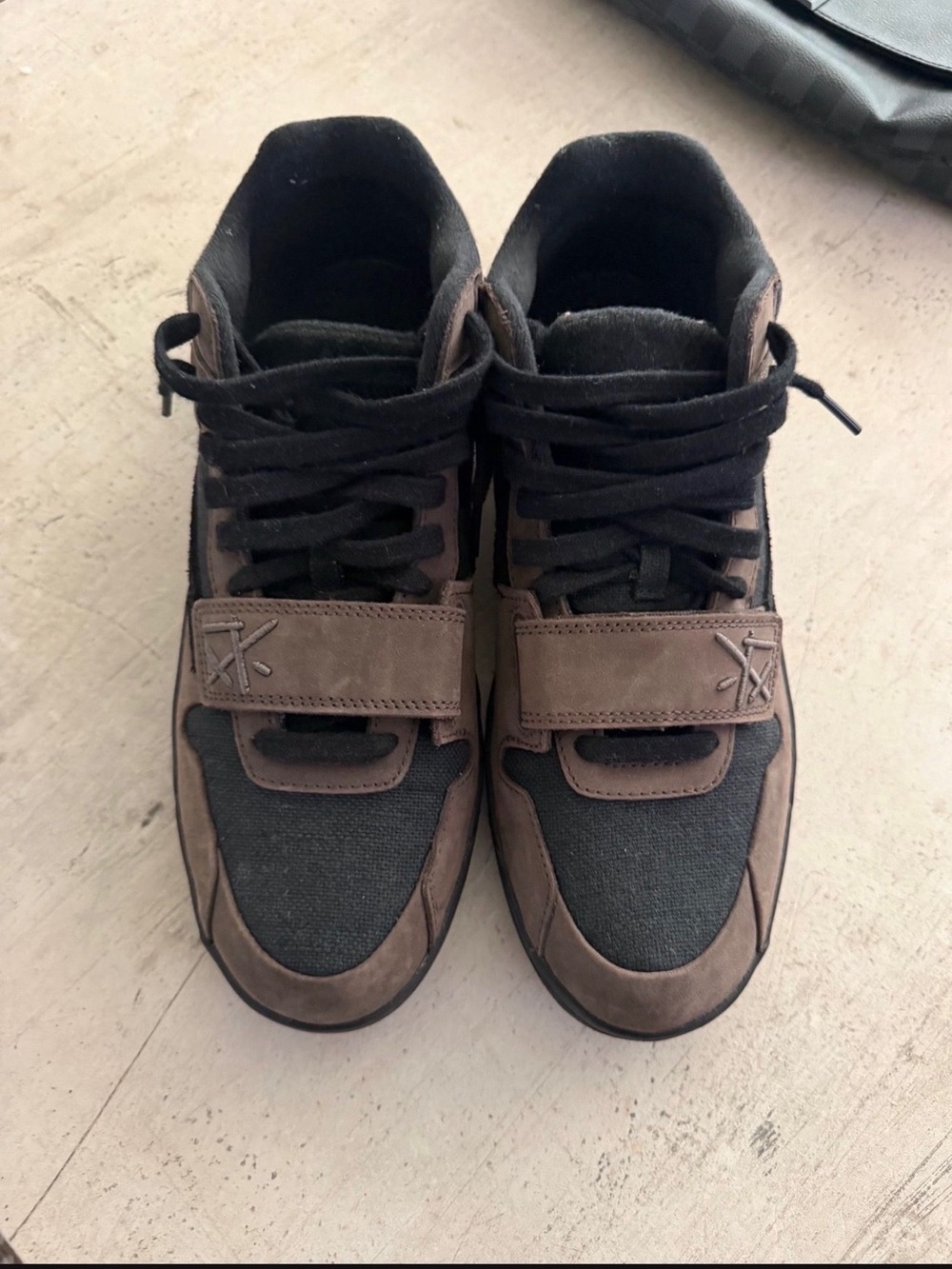 Men's Brown and Black Athletic Casual Shoes